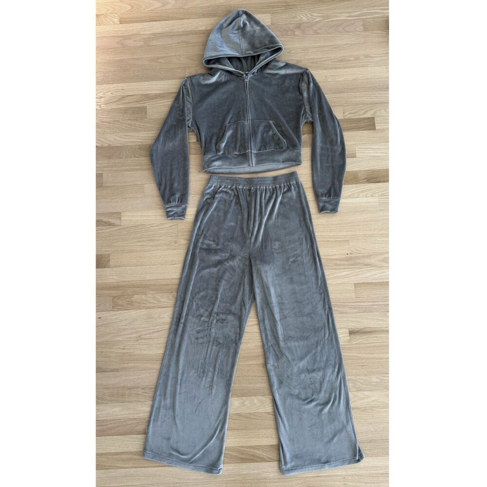 SKIMS Velour Hoodie Jacket size L Wide Leg Pant size M Smoke Grey Mixed Size Set